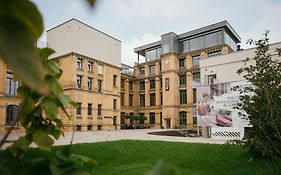 Fabrik Studio Apartments